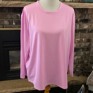 SAN SOLEIL UPF 50 long sleeved top shirt. Pink color. High / low hemline. Size L